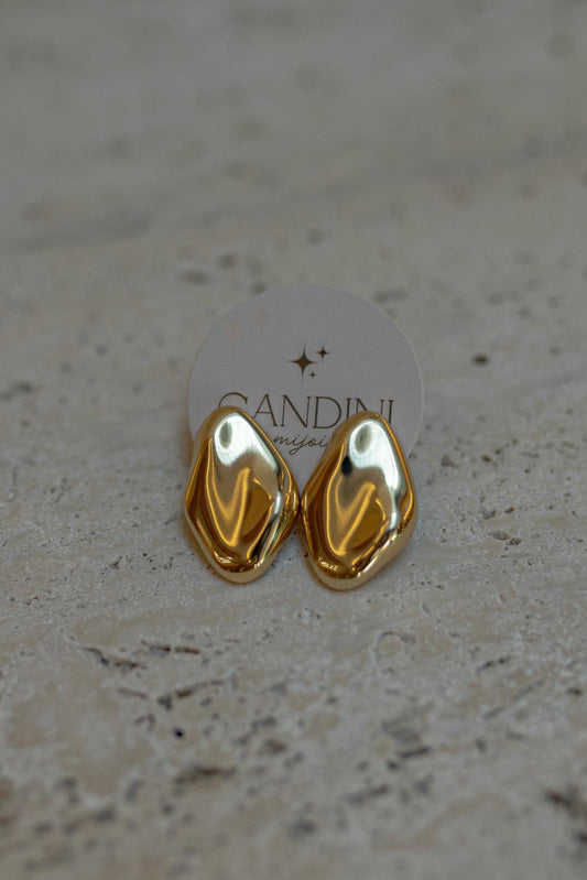 Brinco Orgânico Liso Dourado
