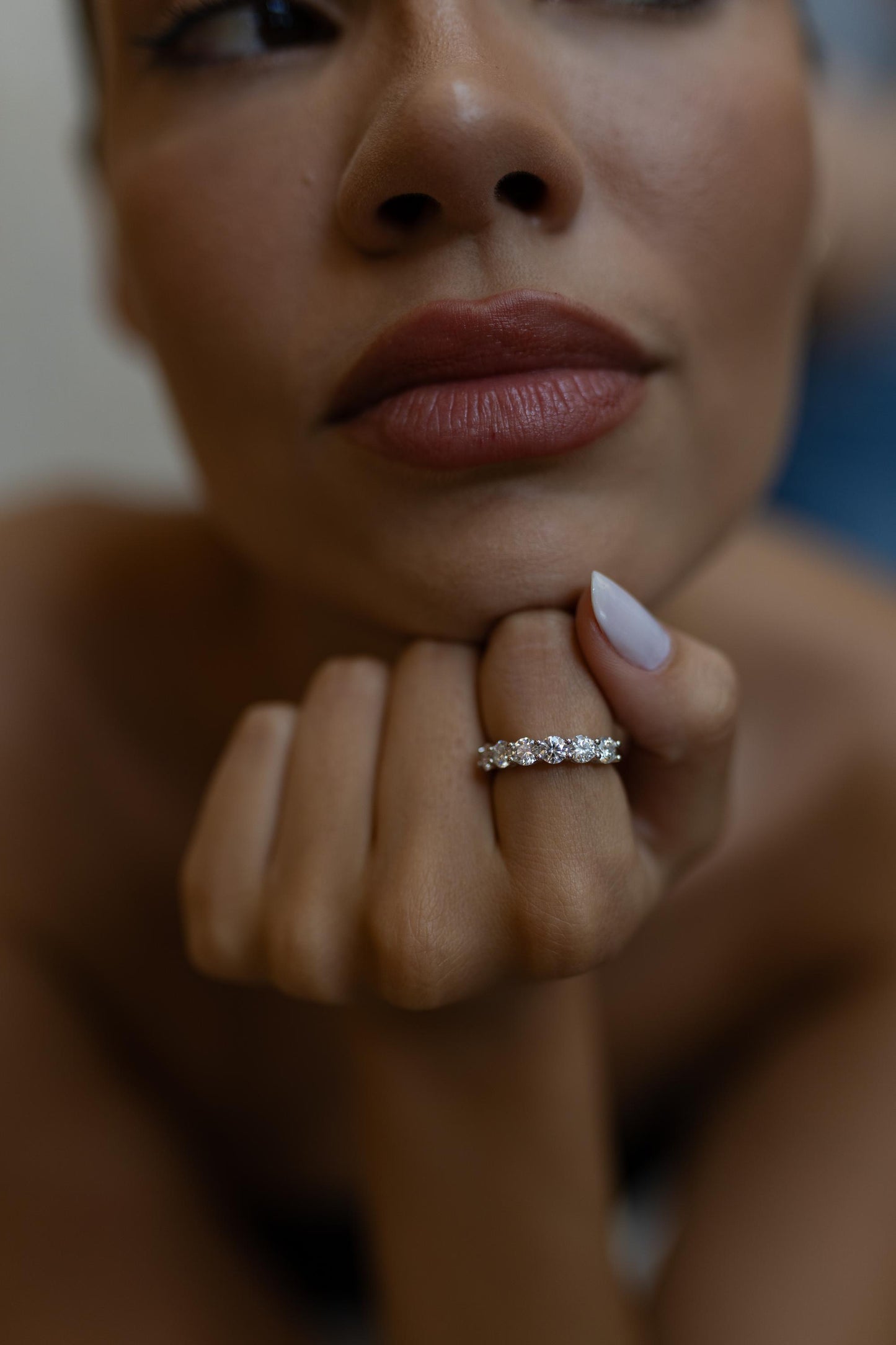 Anel Meia Aliança 4mm Moissanite Prata 925 Ródio Branco
