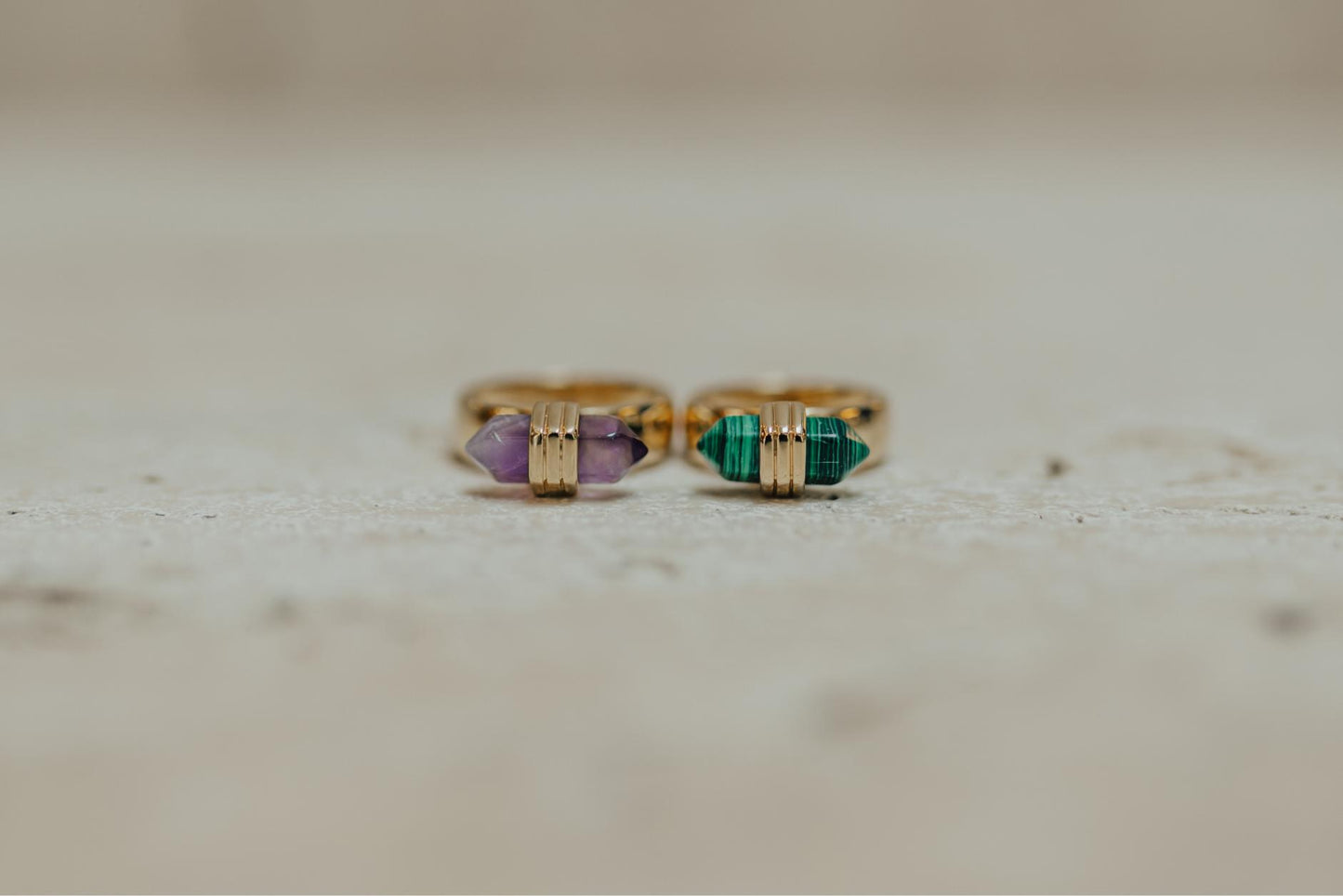 Anel Sextavado Dourado