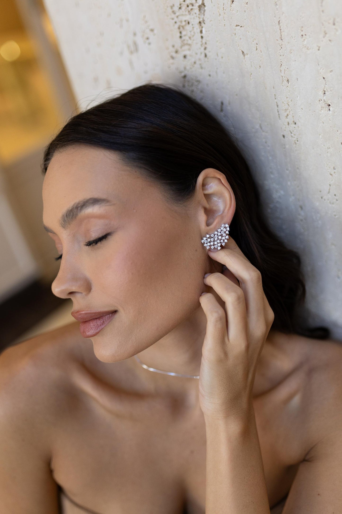 Brinco Ear Cuff Bride Pontos de Luz
