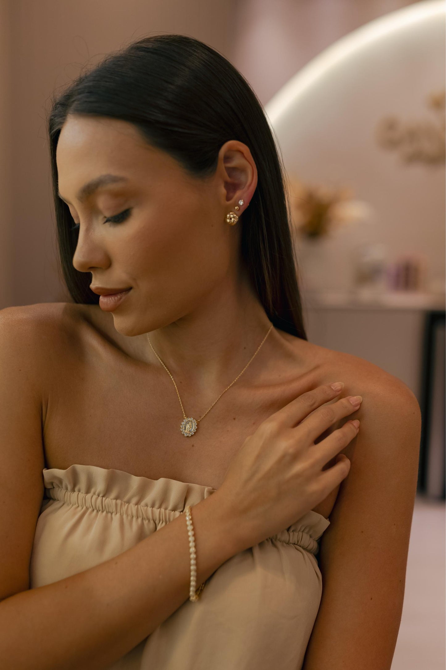 Brinco Botão Torcido G Dourado