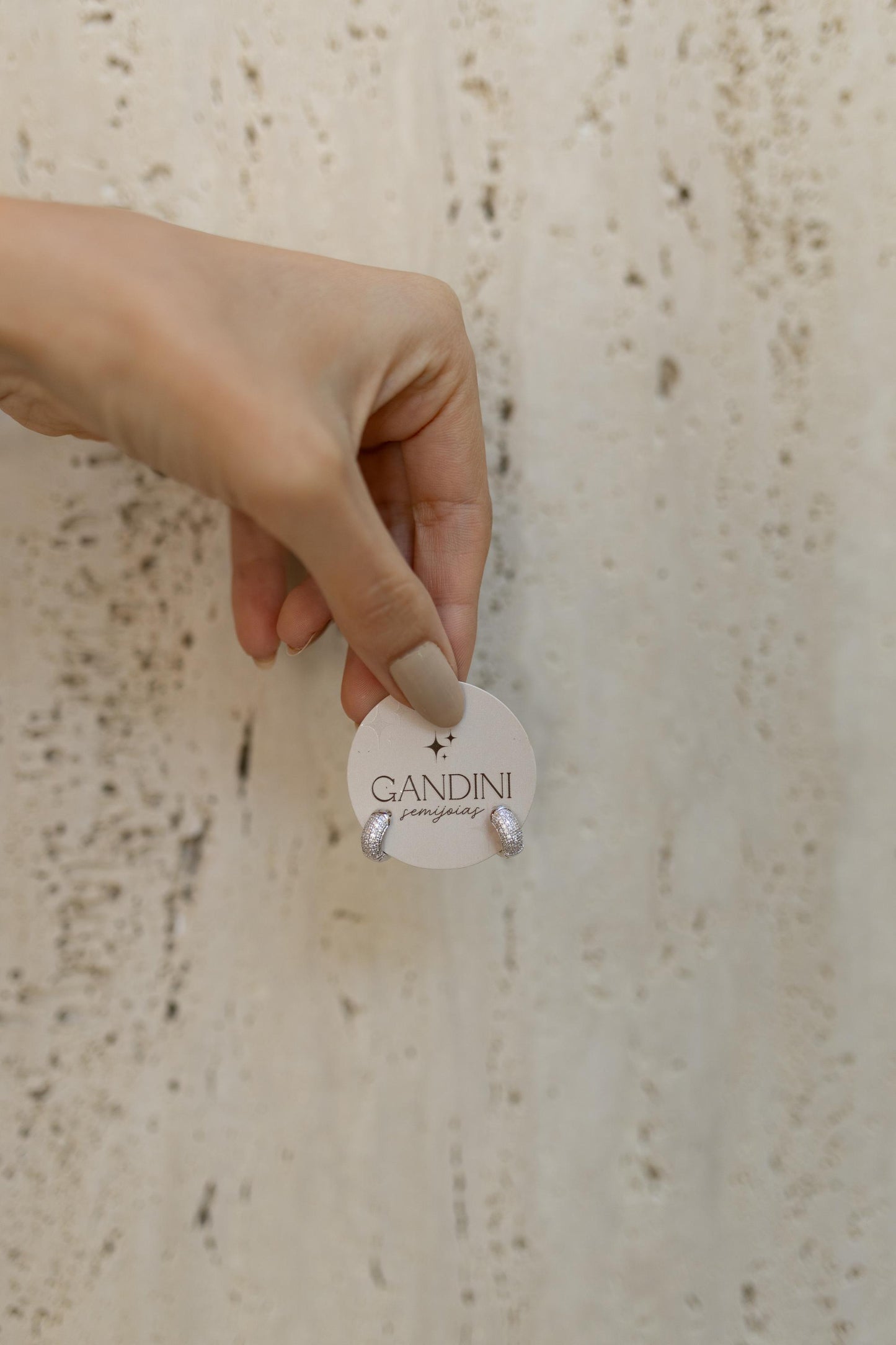 Brinco Argola 5 Fileiras Cravejadas Ródio Branco