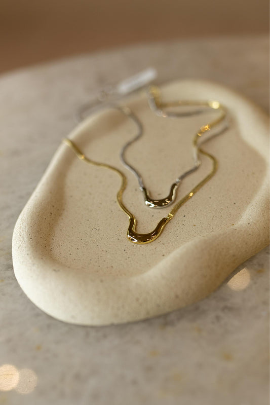 Colar Fita Geometric Dourado
