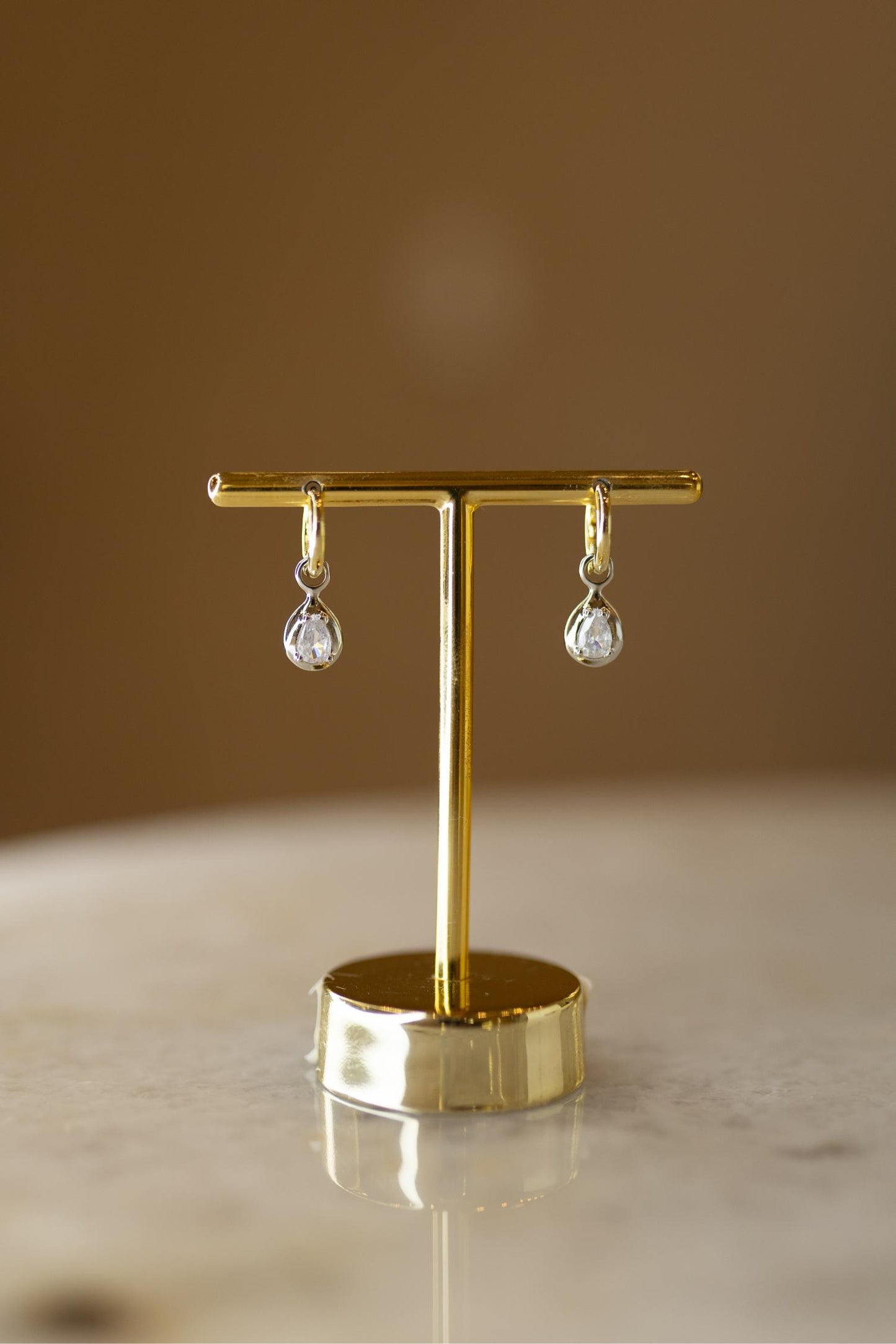 Brinco Argola Pingente Gota Mix de Banhos