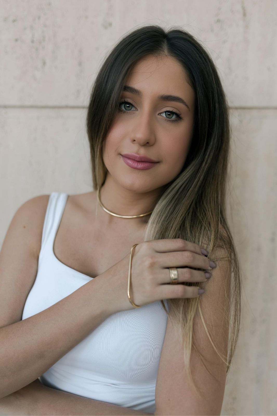 Bracelete de Mão Dourado