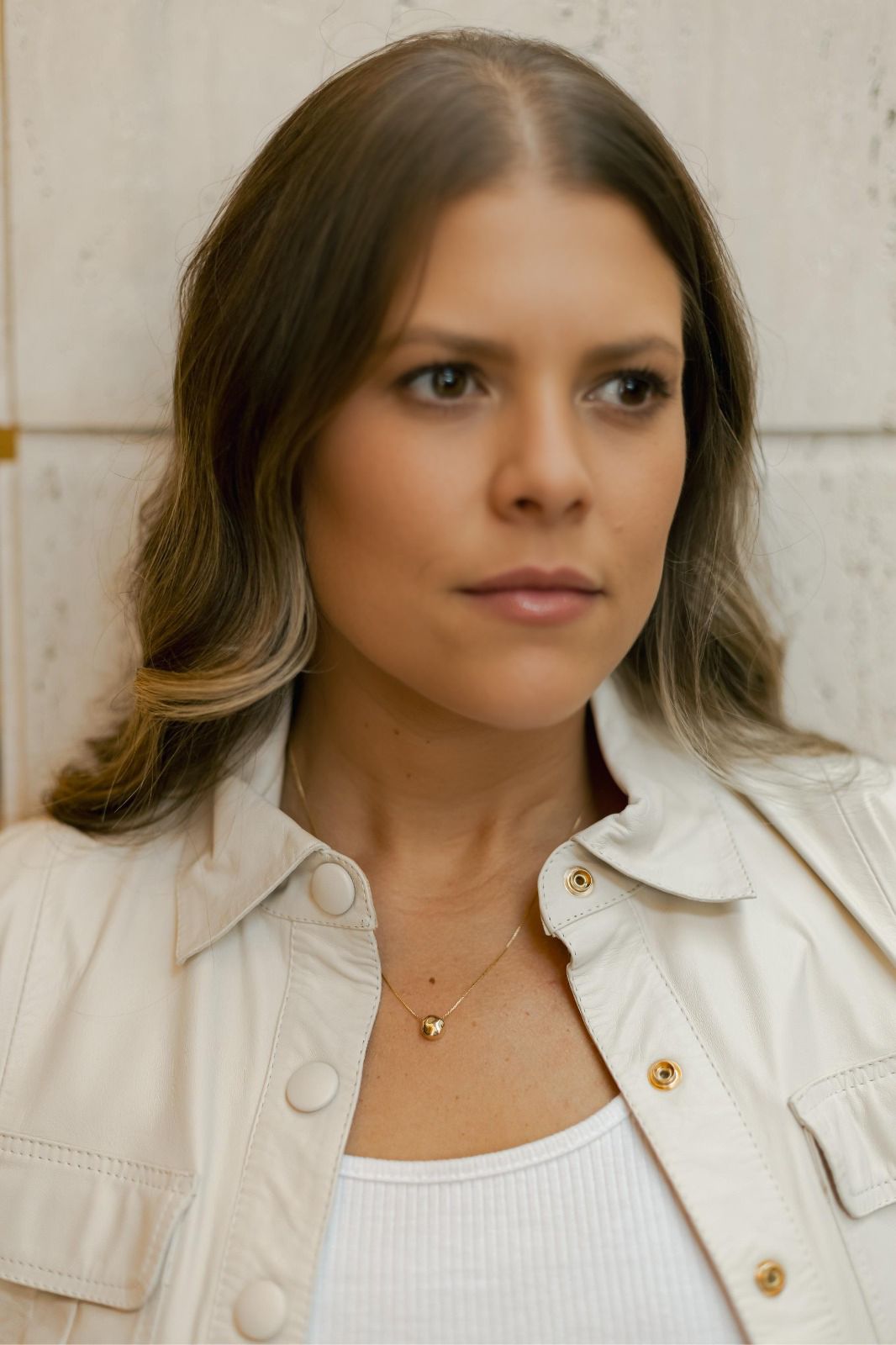 Colar com Pingente Orgânico Dourado