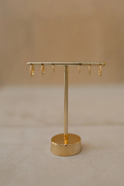 Brinco Argola Cravejada Slim M Dourado