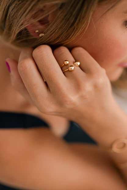 Anel Ajustável Design 3 Bolas Dourado