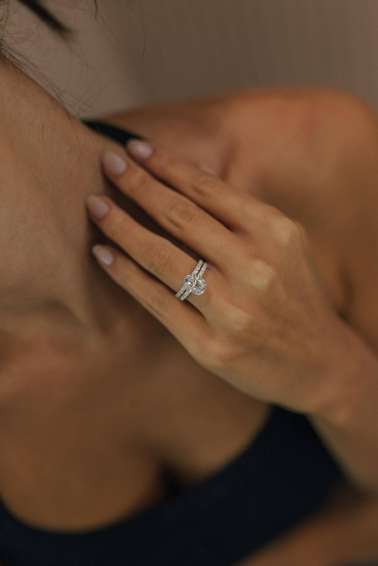 Anel Solitário Oval Prata 925 Moissanite Ródio Branco
