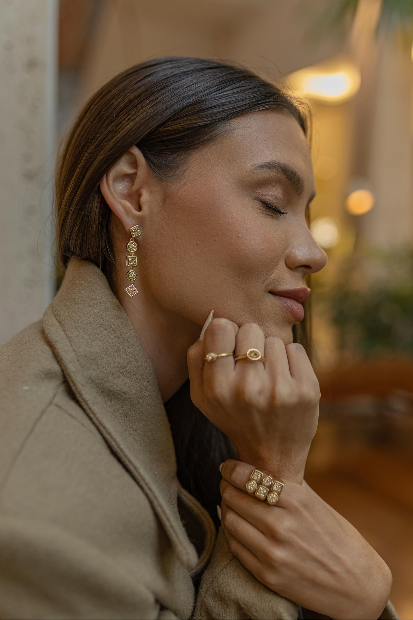 Anel Geométrico Drusa Dourada Dourado