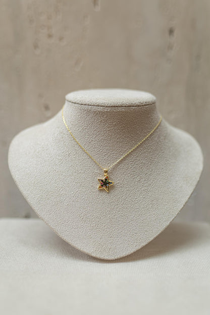 Colar Pingente Estrela Rainbow Dourado