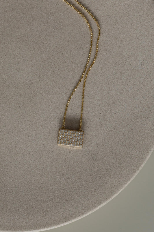 Colar Quadrado Cravejado Dourado