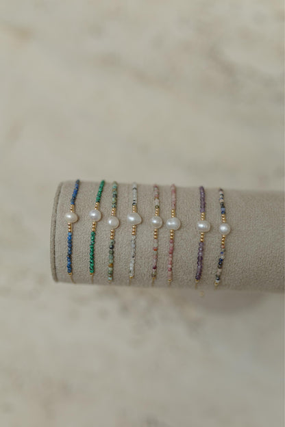 Pulseira Seda Shambala Turmalina e Pérola Dourada