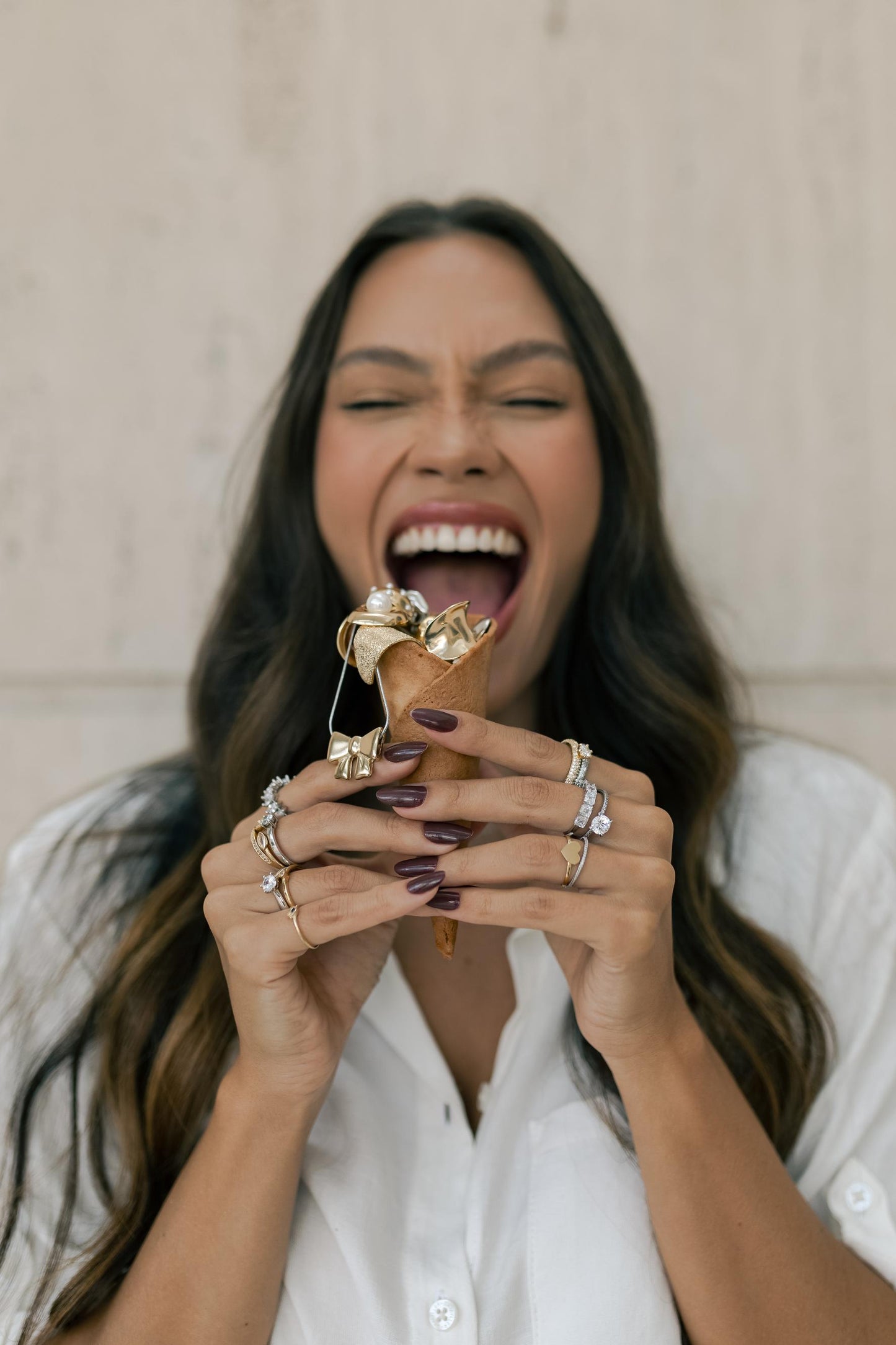 Anel Coração Liso Dourado