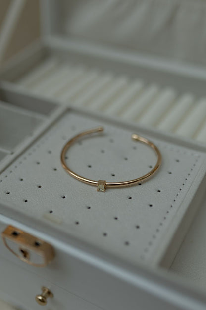 Bracelete Zircônia Dourado