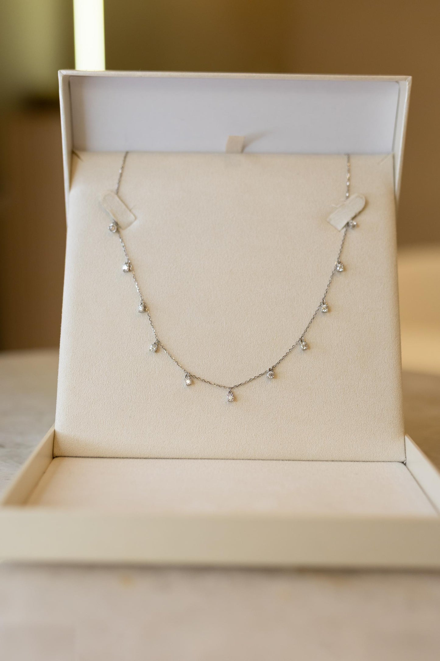 Colar Pontos de Luz Moissanite Prata 925 Ródio Branco