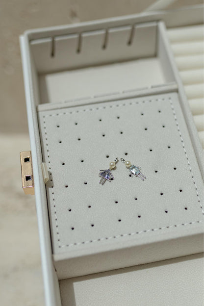 Colar Filhos com Pérolas Ródio Branco