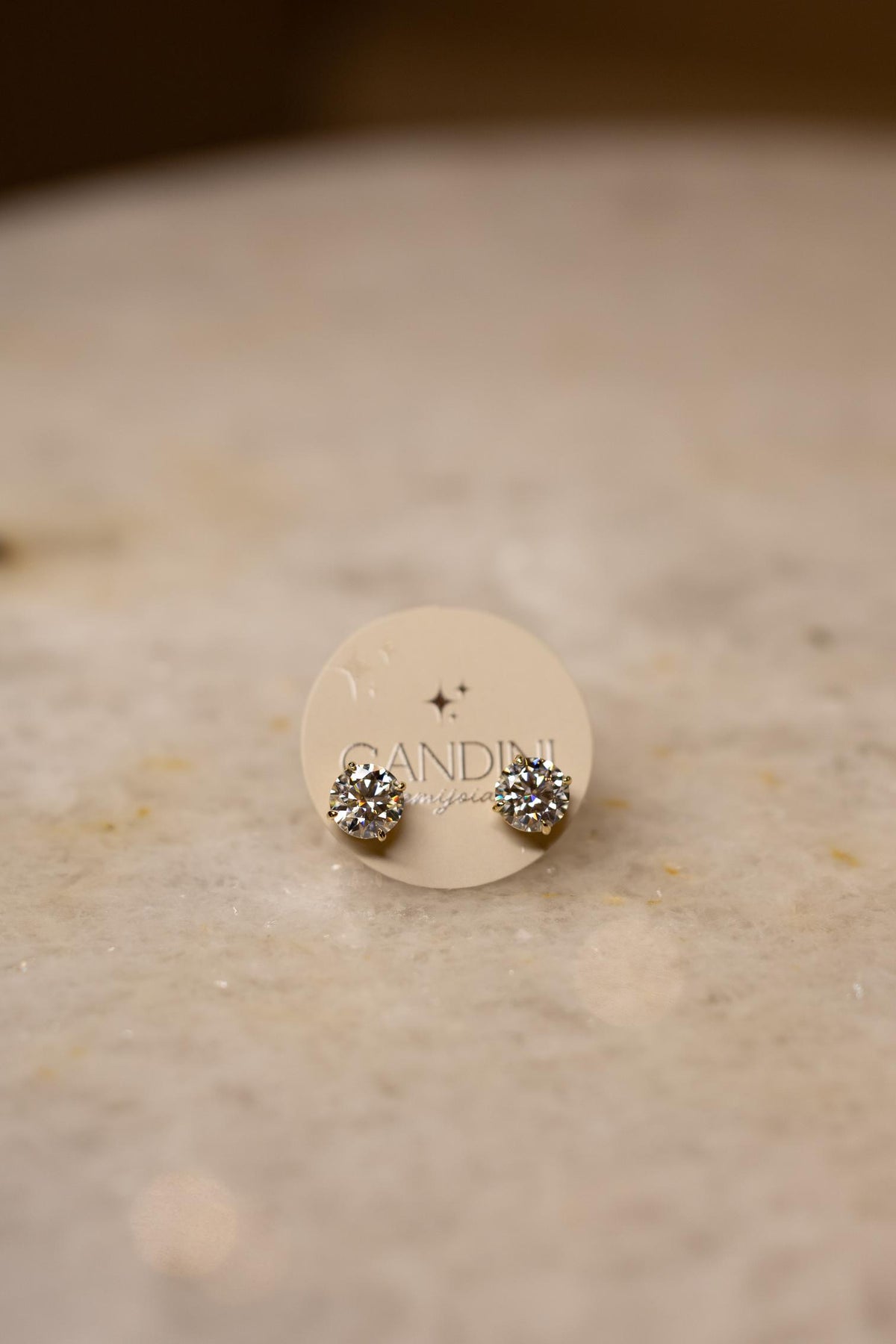 Brinco Solitário Clássico Moissanite Luxo 10mm Dourado