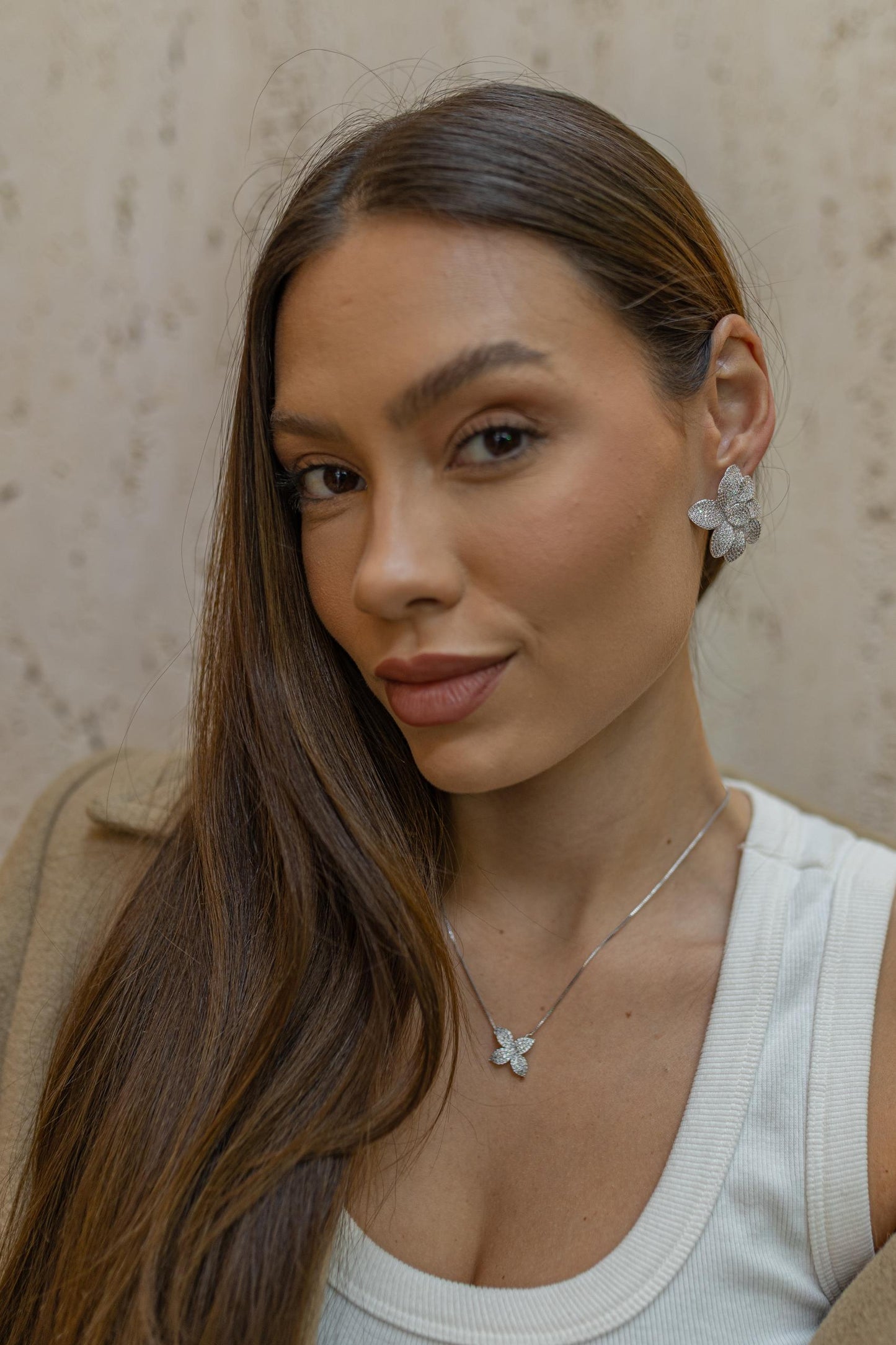 Brinco Flor Duo Cravejado Ródio Branco