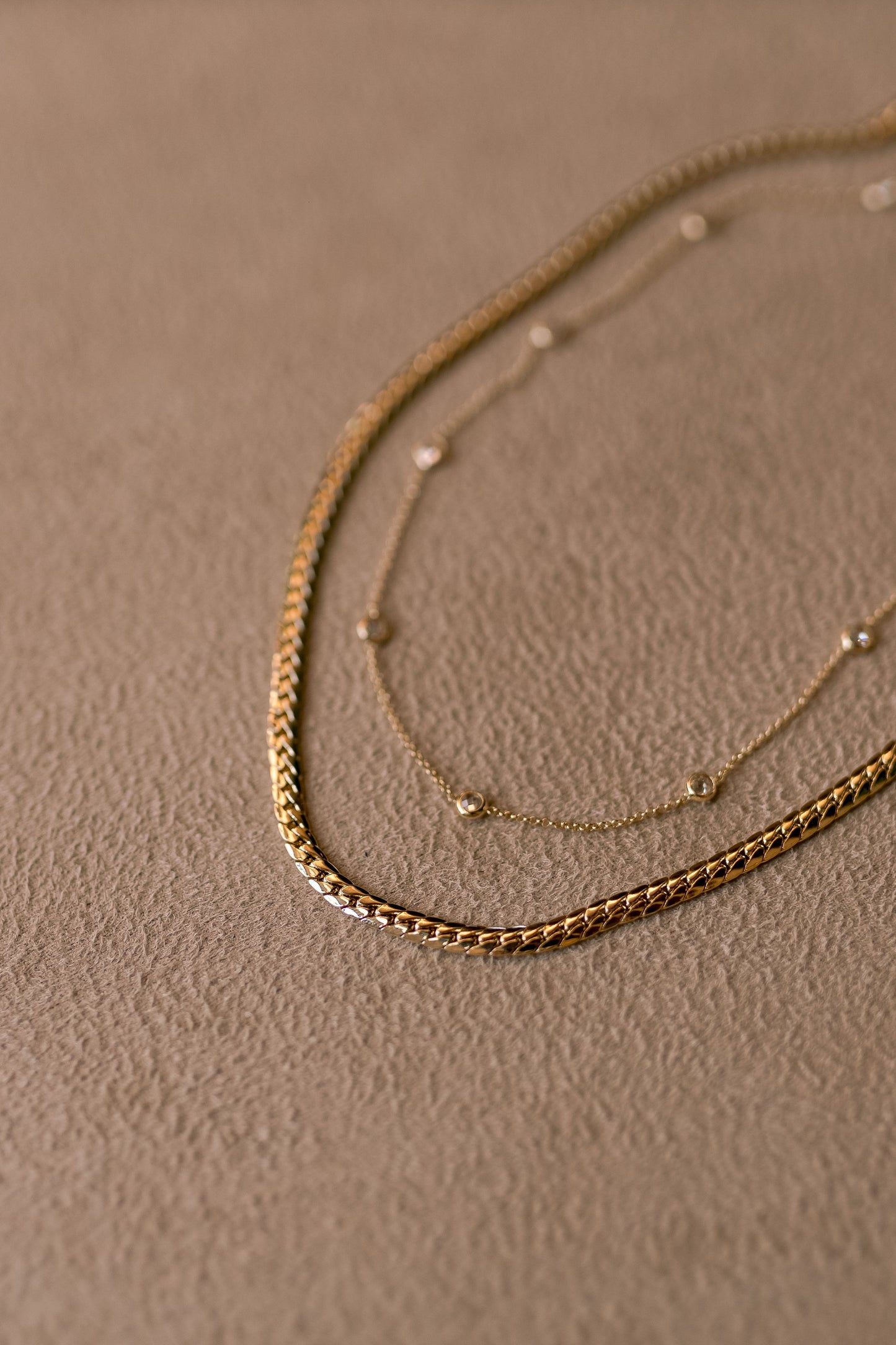 Colar Choker Tiffany Cristal Dourado