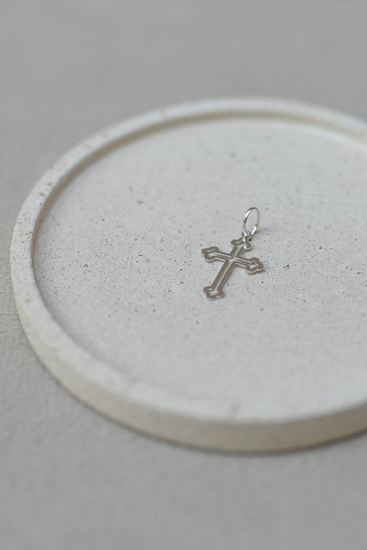 Pingente Crucifixo Vazado Prata 925  Ródio Branco