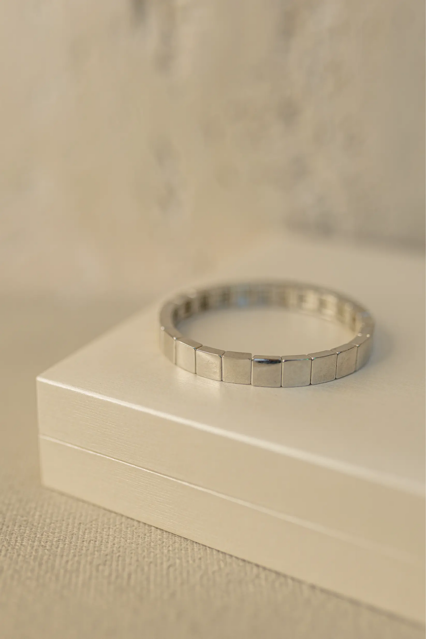 Pulseira Resinada Ródio Branco