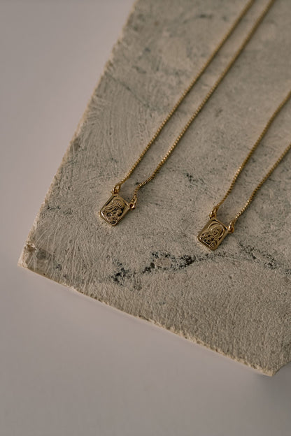 Colar Escapulário Tradicional Dourado