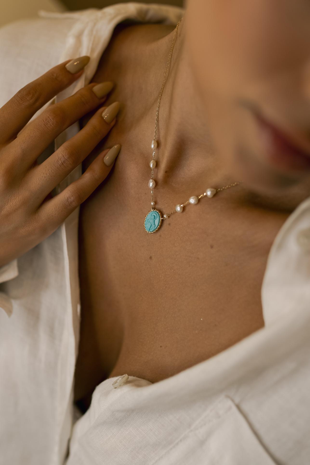 Colar Choker Pingente Oval Baquelite Nossa Senhora das Graças