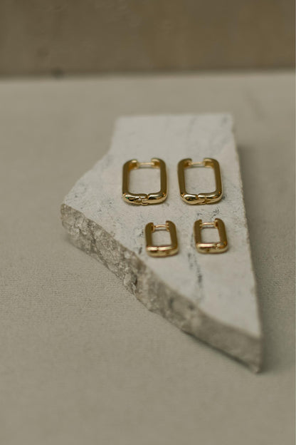 Brinco Argola Retangular Dourado Tamanho G