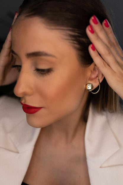 Brinco Com Piercing de Encaixe Dourado