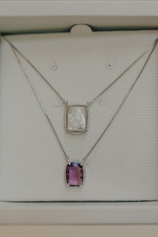 Colar Escapulário Madrepérola Ametista Ródio Branco