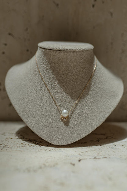 Colar Pérola de Água Doce Dourado