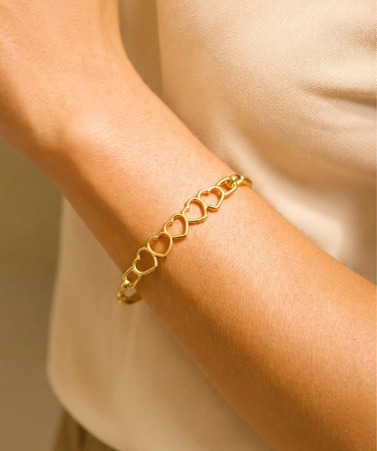 Bracelete Encaixe Corações Dourado