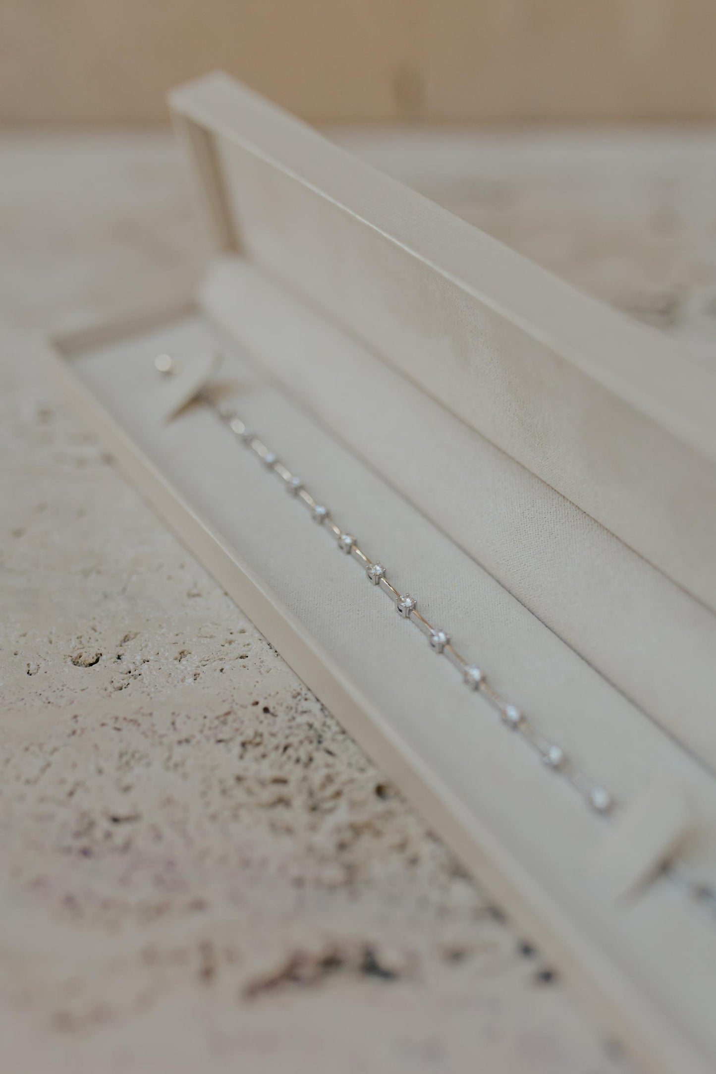 Pulseira Riviera Fio Faca Cristal Ródio Branco
