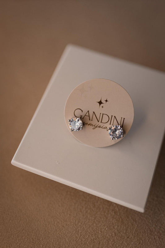 Brinco Ponto de Luz 4 Pontas 8mm Ródio Branco