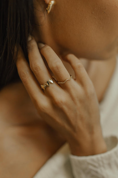 Anel Quatro Corações Liso Dourado