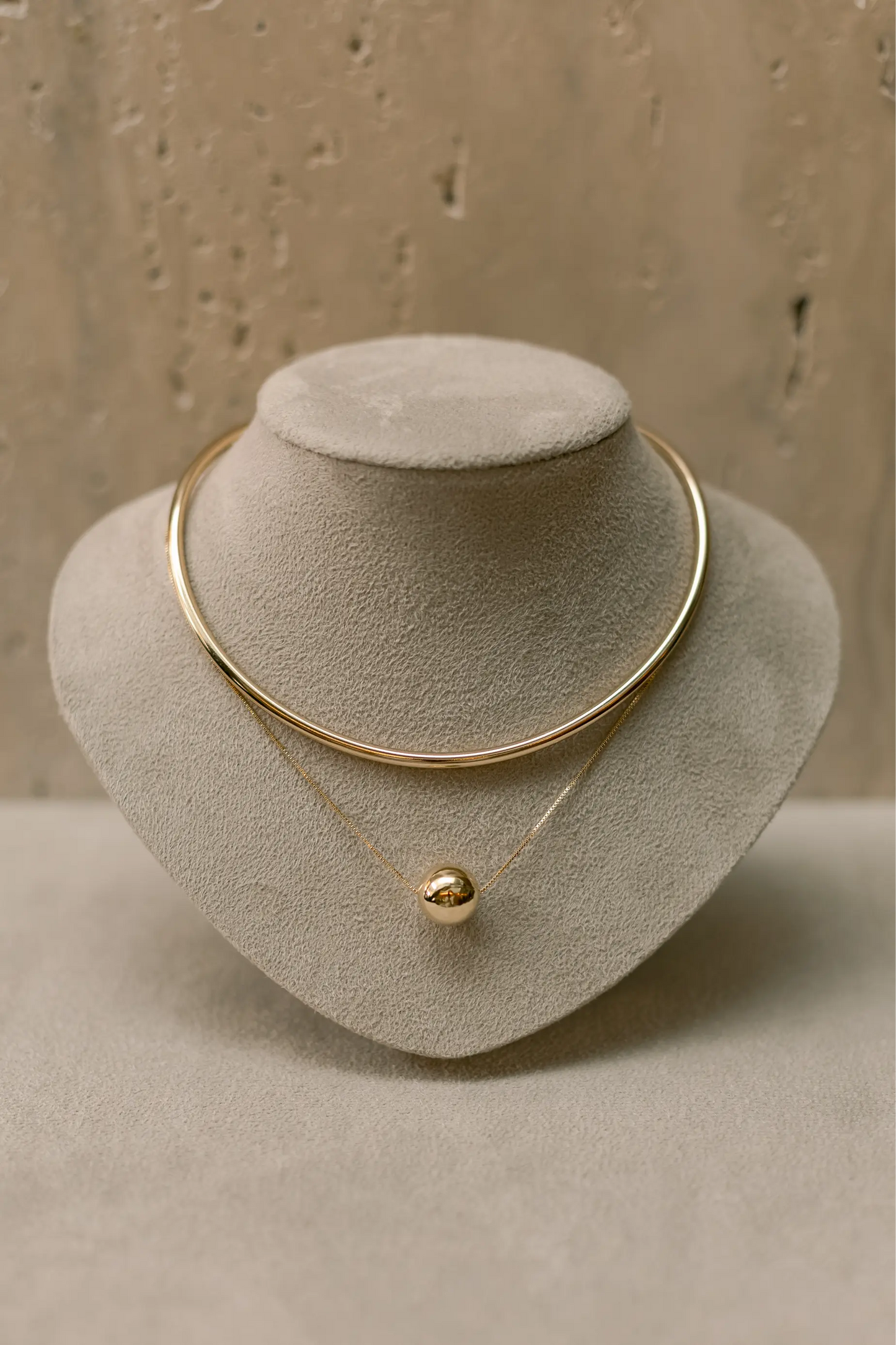 Choker Aro Tubo Liso Dourado