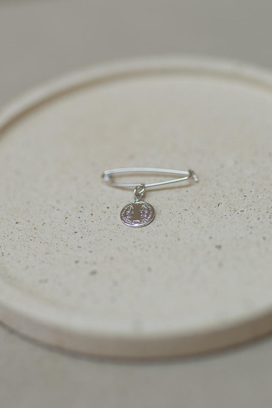 Alfinete Batizado Medalha São Bento Ródio Branco