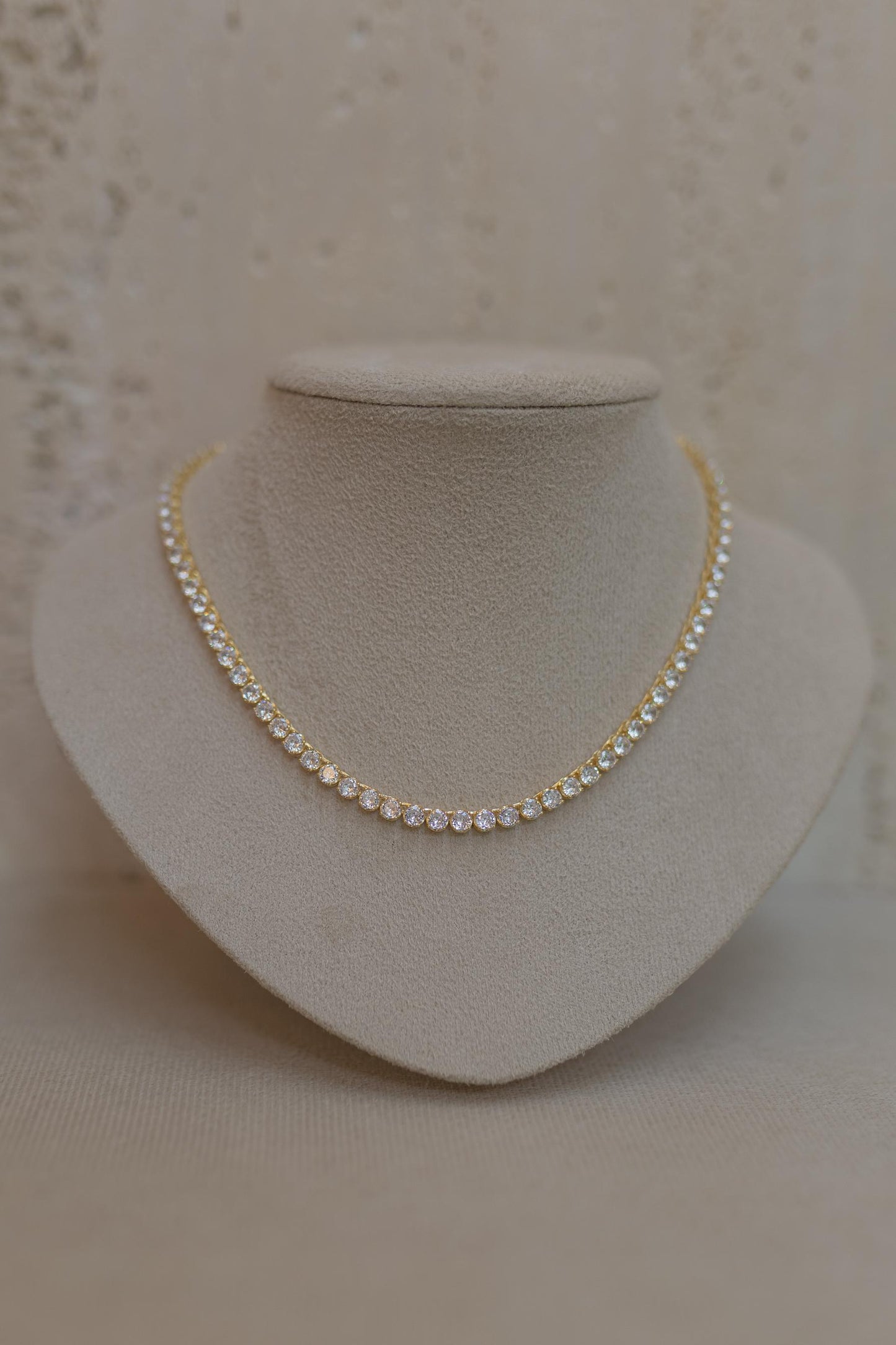 Colar Riviera 4mm 42cm Dourado