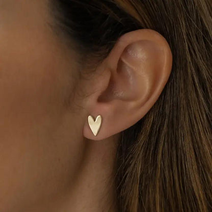 Brinco Coração Liso Dourado