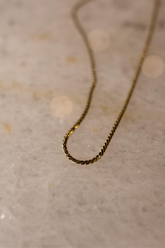 Colar Trançado Duplo Dourado