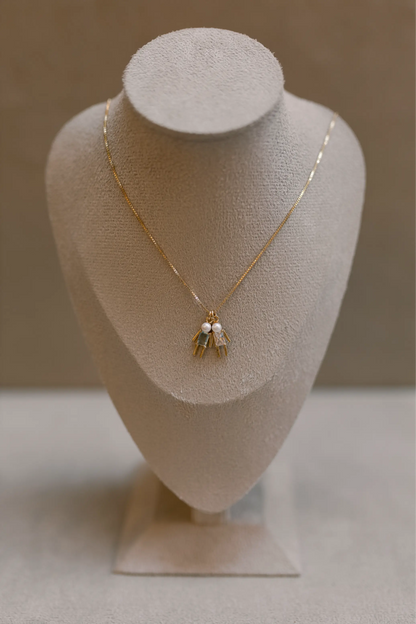 Colar Filhos com Pérolas Dourado