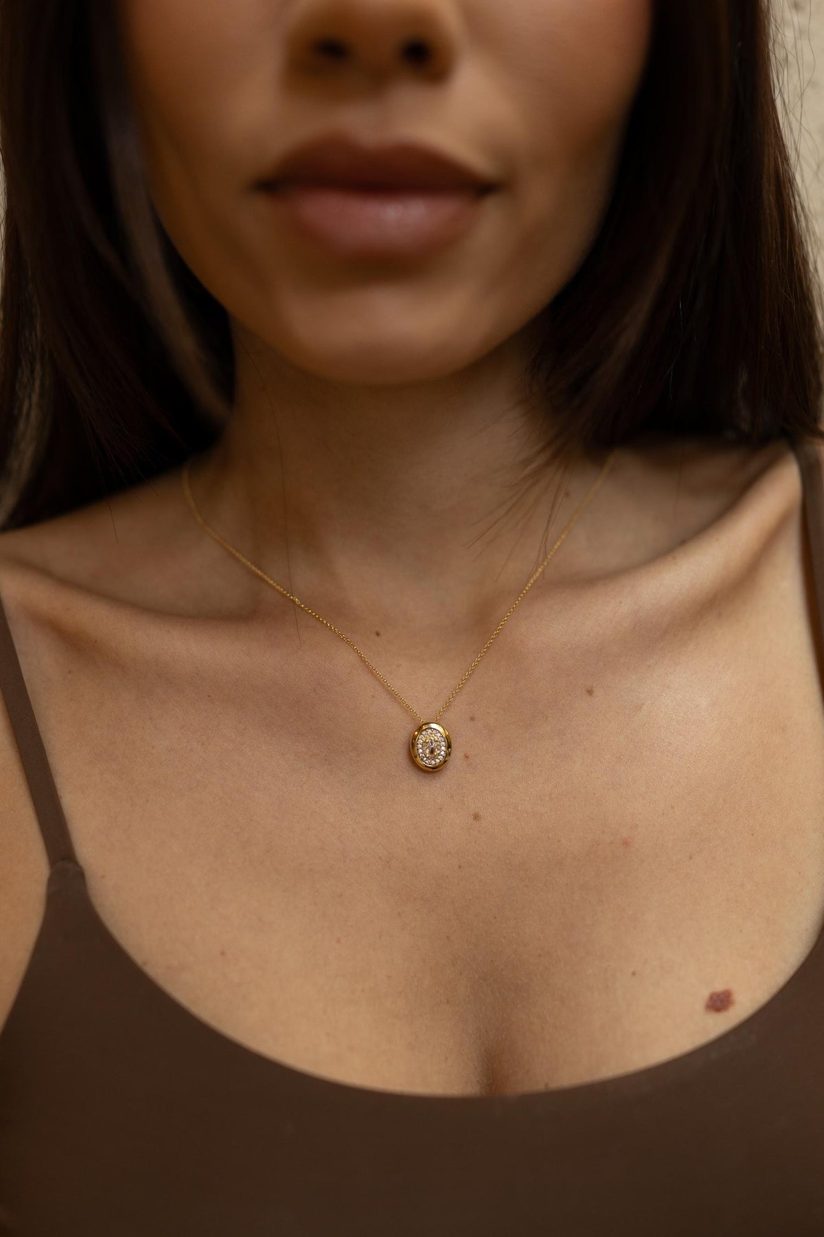 Colar Oval Cristal Dourado