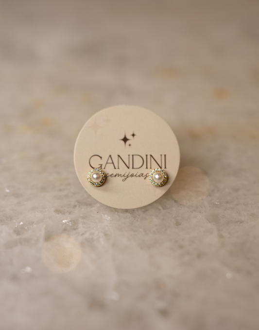 Brinco Pérola 4mm Princesa Dourado