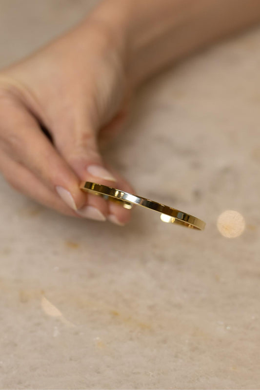 Bracelete Minimalista 4mm Dourado