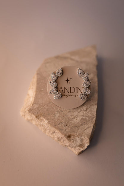 Brinco Ear Cuff Gotas Ródio Branco