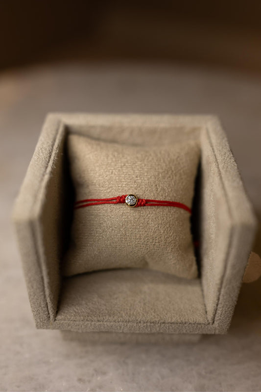 Pulseira Fio de Seda Vermelha Ponto de Luz Prata 925 Dourado