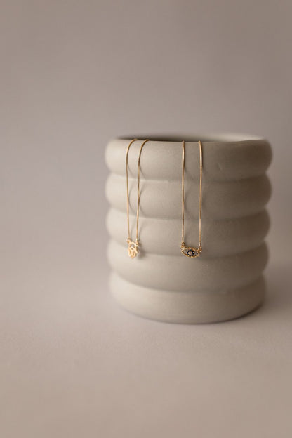 Colar Escapulário Olho Grego e Mão Hamsá Dourado