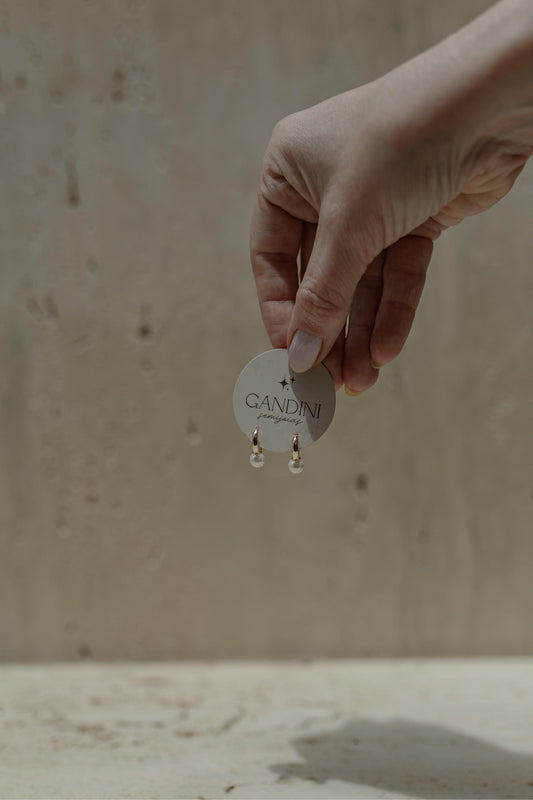 Brinco Mini Argola Pérola Dourado