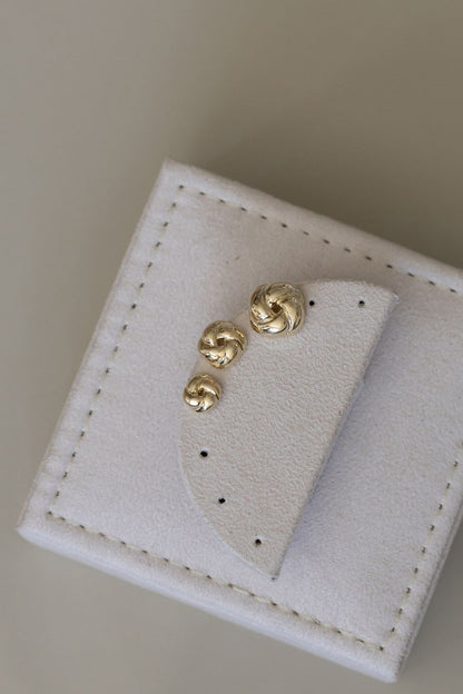 Brinco Botão Torcido P Dourado